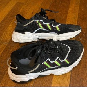 Adidas Ozweego Black White Athletic Workout Sneakers Womens